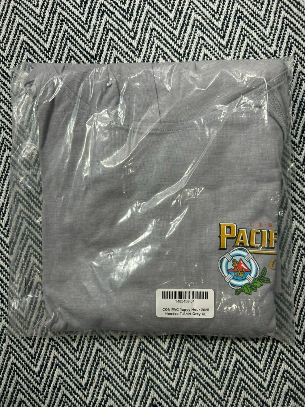 Cerveza Pacifico Clara Grey Dog T-Shirt XL & Yellow Buffalo Check Quilted Vest X - Picture 7 of 10